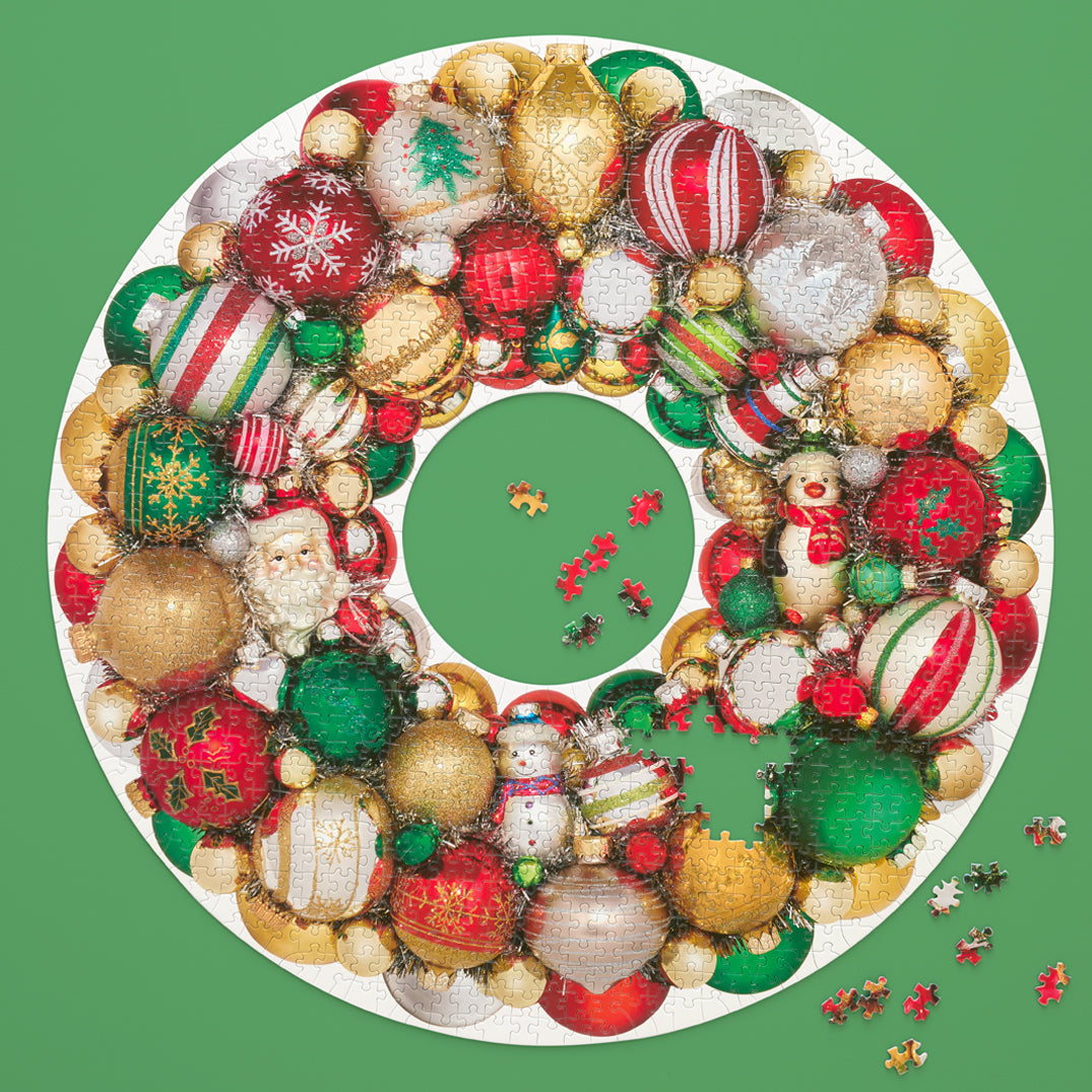 Holiday Ornament Wreath 1000 Piece Puzzle - World of Puzzle